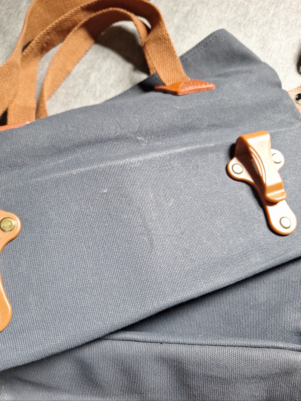 Tourbon  Canvas Clip-on Quick-release Bike Panniers Versatile Shoulder Bag - Picture 3 of 16